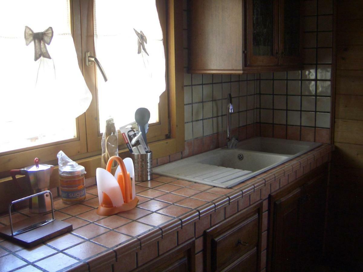 Chalet L Oasi Di Ambra 8 Posti Letto Con Uso Piscina Ардеа Екстер'єр фото