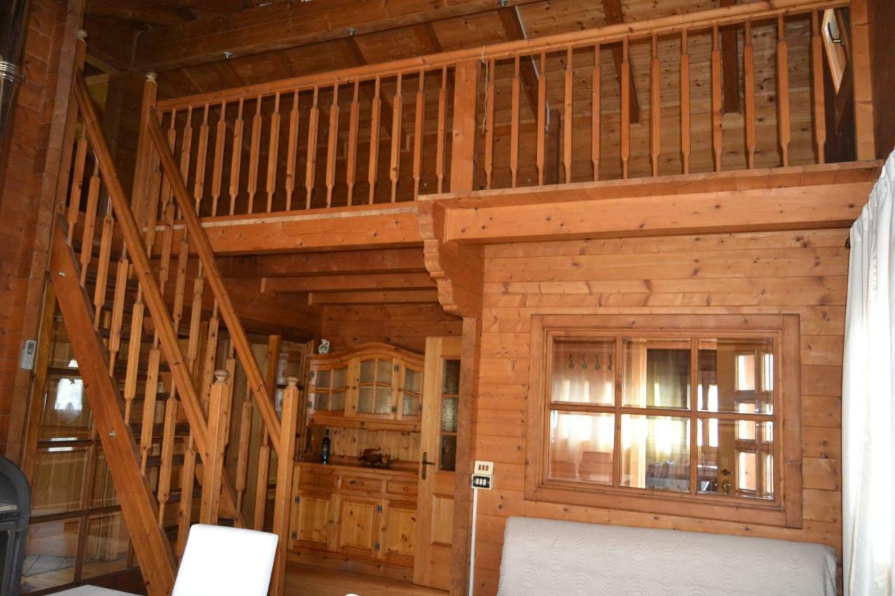 Chalet L Oasi Di Ambra 8 Posti Letto Con Uso Piscina Ардеа Екстер'єр фото