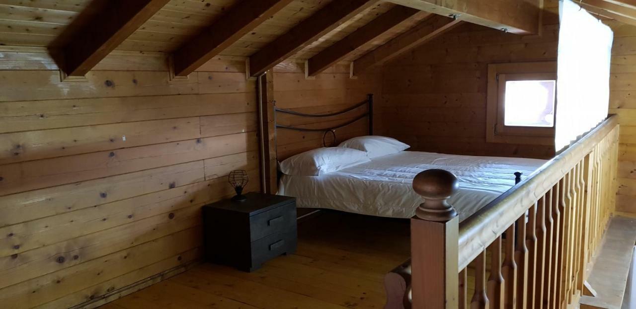 Chalet L Oasi Di Ambra 8 Posti Letto Con Uso Piscina Ардеа Екстер'єр фото